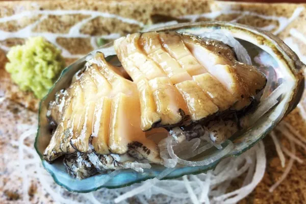 アワビのお造り